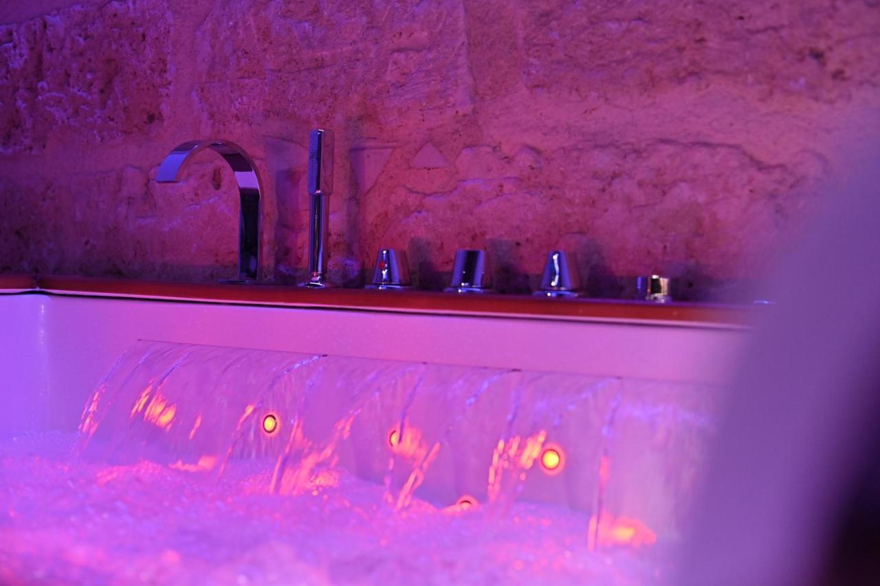 Bosco Suites Carini Bagian luar foto